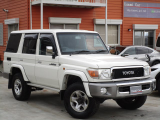 トヨタ ランドクルーザー70
